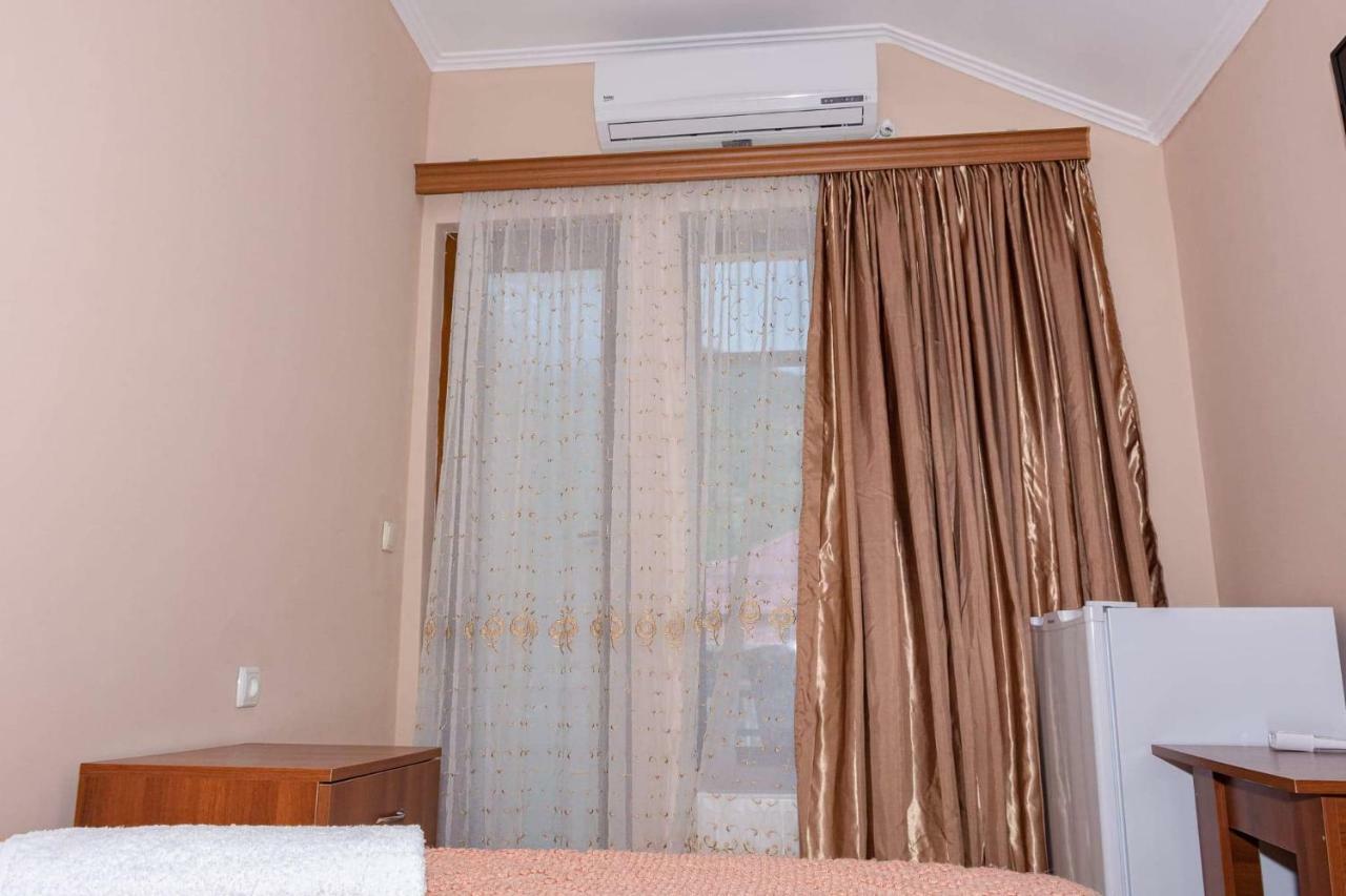 Shera Hotel Borjomi Ngoại thất bức ảnh